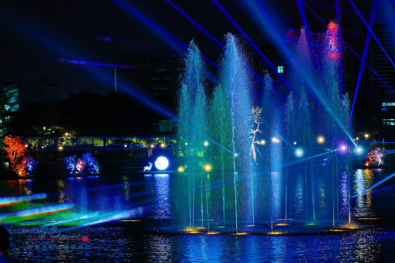 雷色光電｜璀璨光影秀點亮深圳定崗湖公園！(圖4)